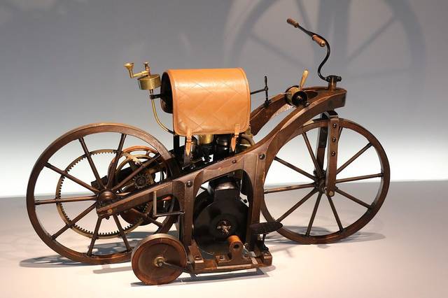 Mercedes-Benz Museum Stuttgart