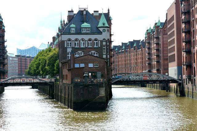 Hamburg Speicherstadt Elbe